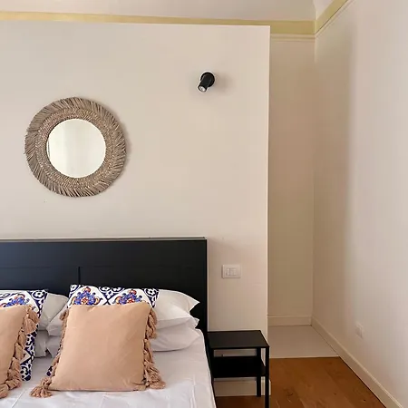 Stop&sleep Con Bagno Privato E Cucinotto A 5 Min Dagli Uffizi