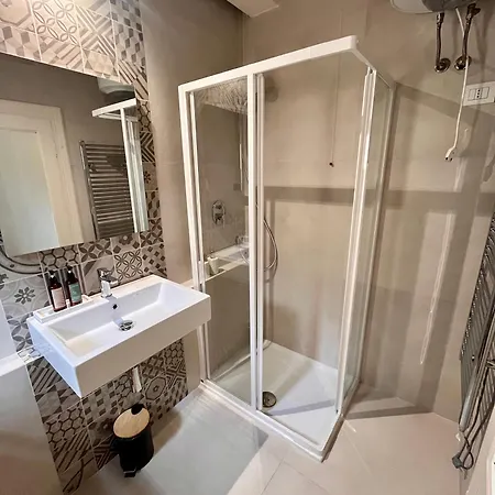 Stop&sleep Con Bagno Privato E Cucinotto A 5 Min Dagli Uffizi Apartment Florence