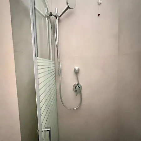 Stop&sleep Con Bagno Privato E Cucinotto A 5 Min Dagli Uffizi Apartment Florence
