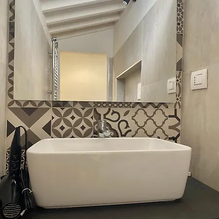 Apartmán Stop&sleep Con Bagno Privato E Cucinotto A 5 Min Dagli Uffizi